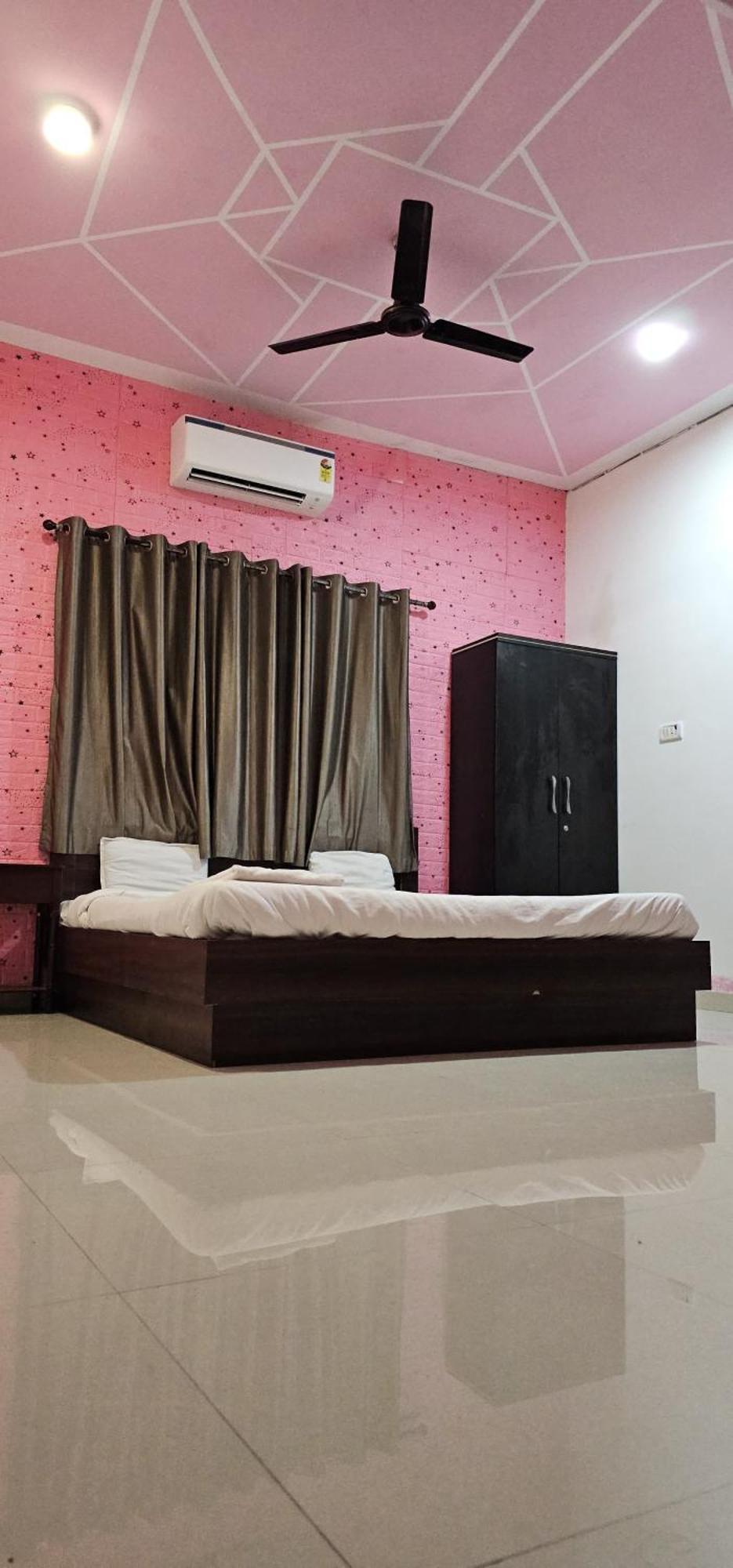 Blue Bell Homestay Lonavala Exteriör bild